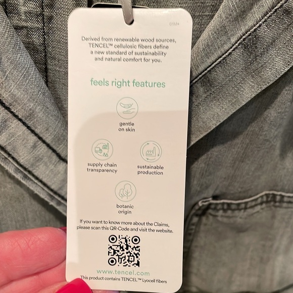 NWT Top by Velvet Heart - Picture 4 of 7